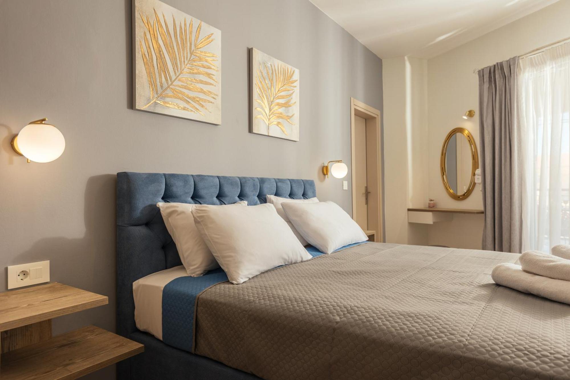 Koukos Loft Aparthotel 3*